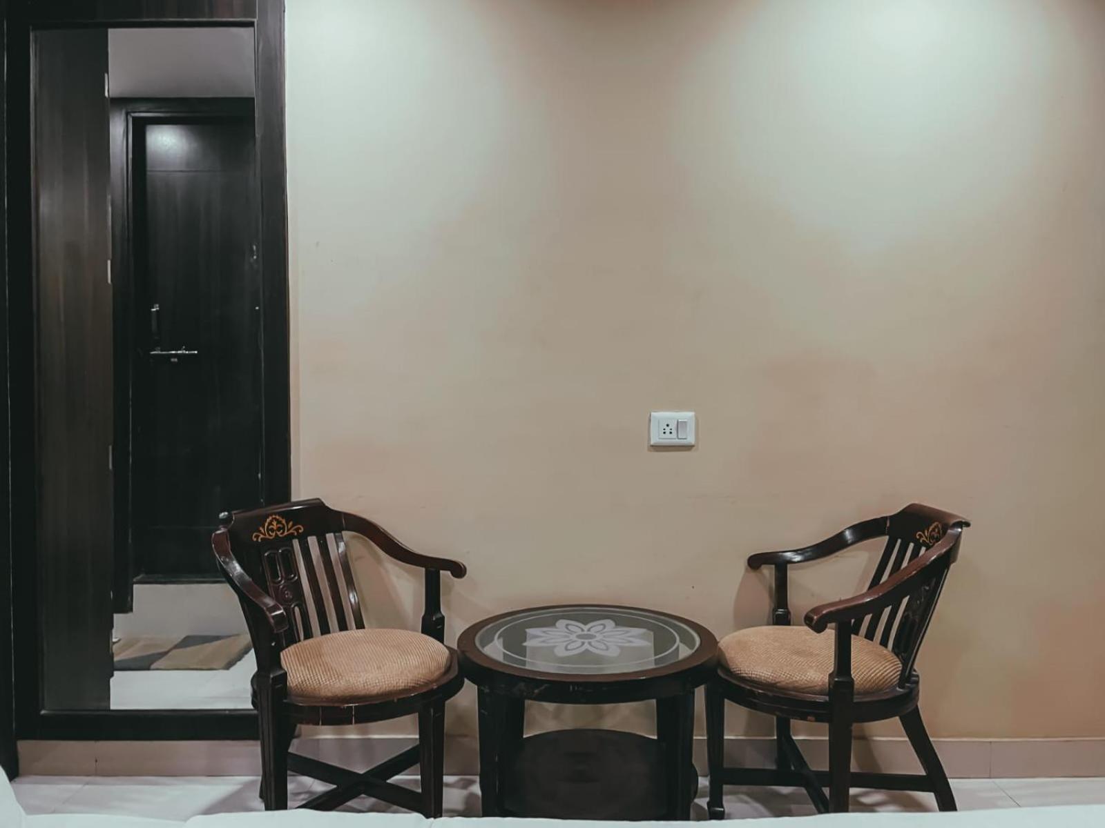 Hotel S L E Residency Varanasi Eksteriør billede