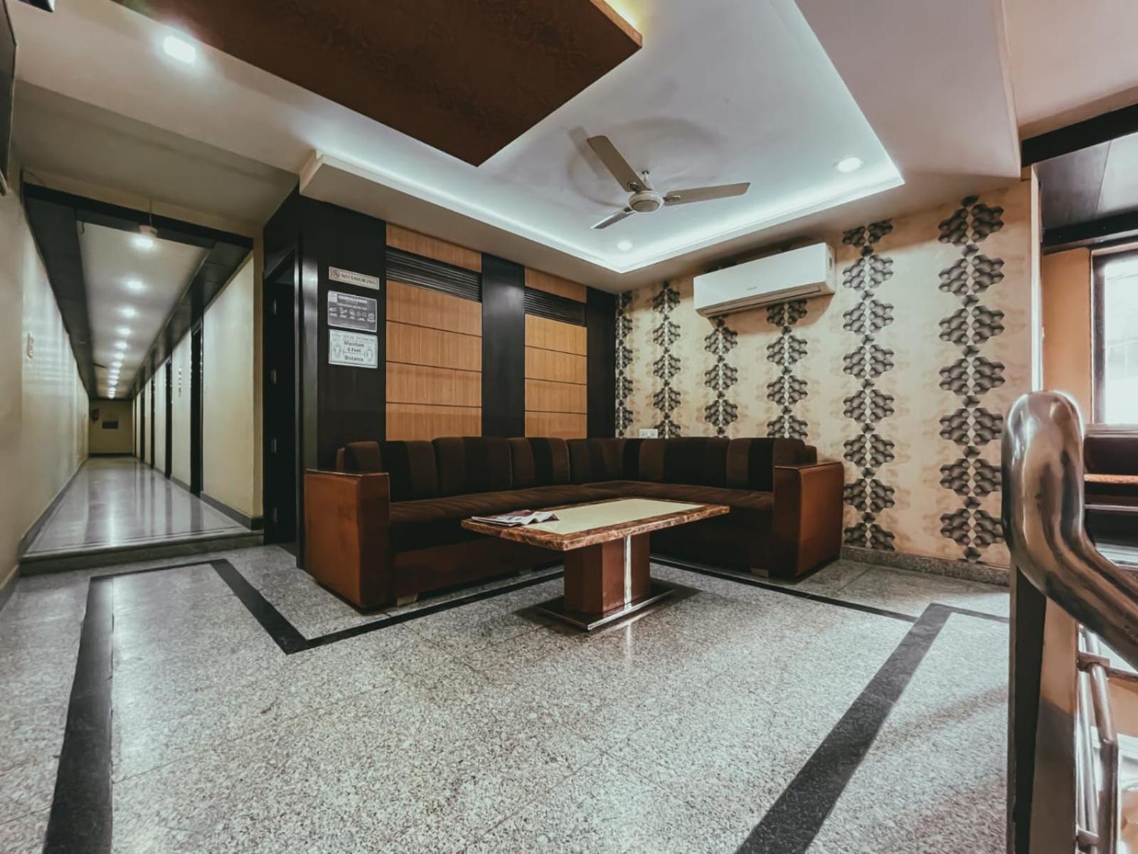 Hotel S L E Residency Varanasi Eksteriør billede