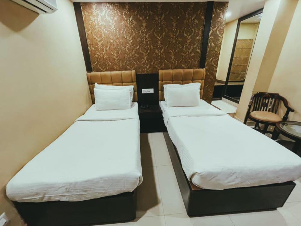 Hotel S L E Residency Varanasi Eksteriør billede